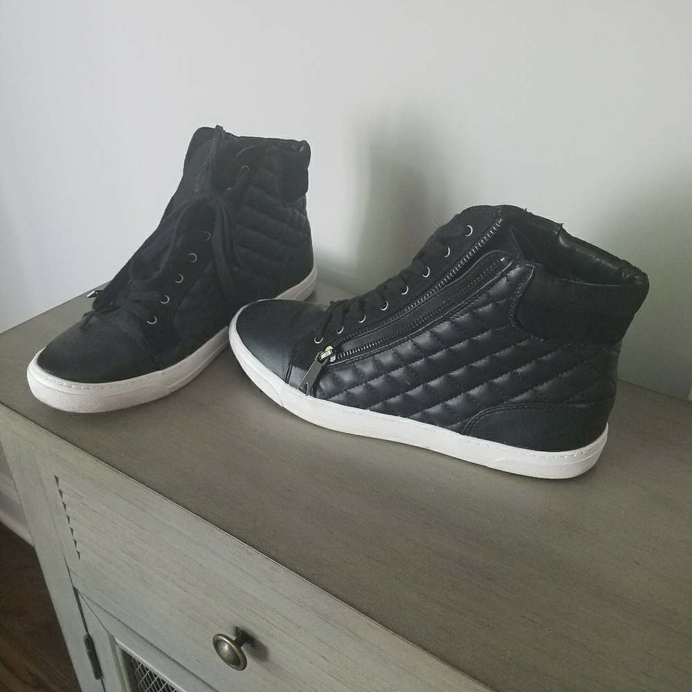 Black Low Tops